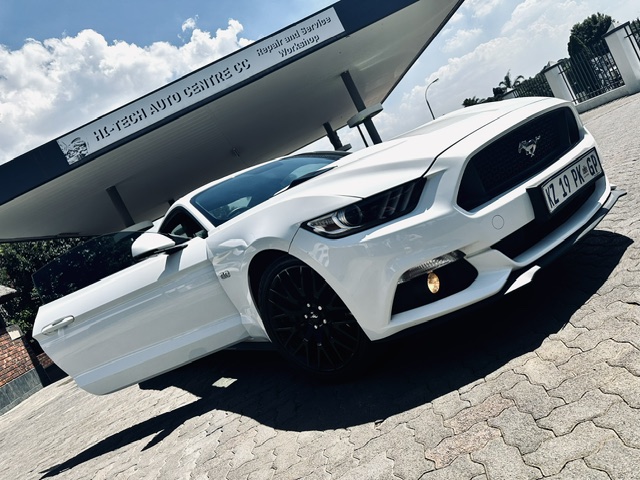 Ford Mustang GT 5.0L